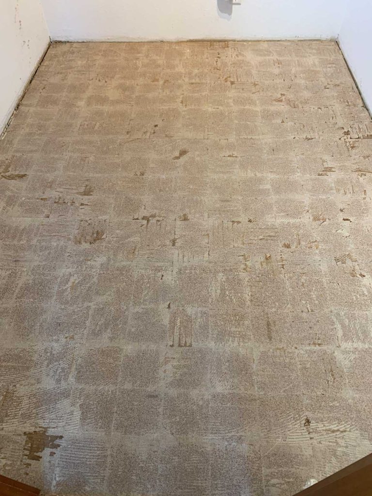 Schritt2 Untergrund feinreinigen